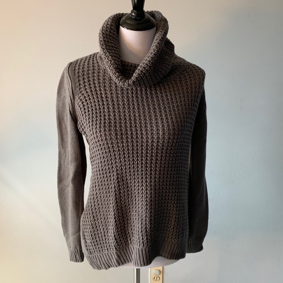 Forever 21 Sweaters - Forever 21  Contemporary Cowl Neck Sweater Grey M